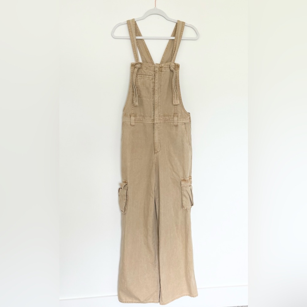 Forever 21 Tan Women Jumpsuit